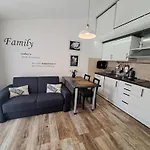 Sweet Home Lustig